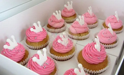 Cupcakes pink con coronas! | Flickr - Photo Sharing!