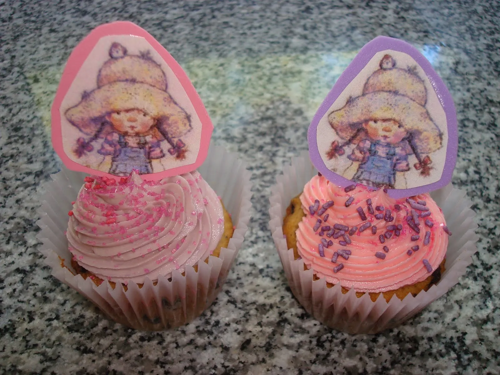 Cupcakes de Sarah Kay para el cumple de Maggie. Diciembre 2009.