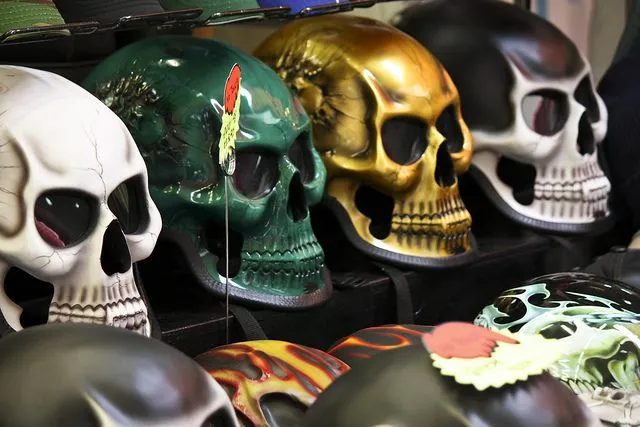 Curiosidades 2: ¿Cascos de calavera? | korea para todos