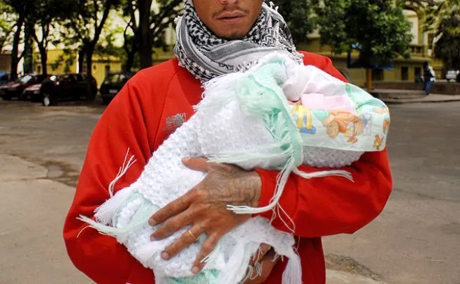 CUSTODIA PATERNA: Los padres uruguayos reclaman ejercer sus ...