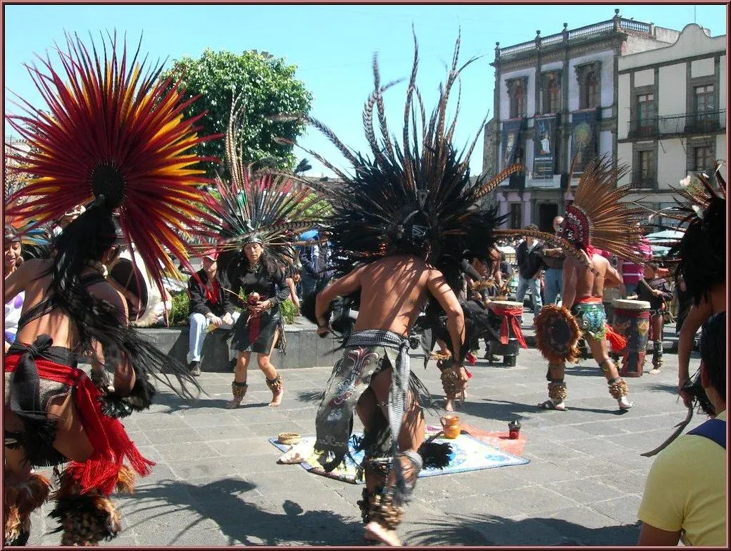 Danzantes Aztecas - an album on Flickr