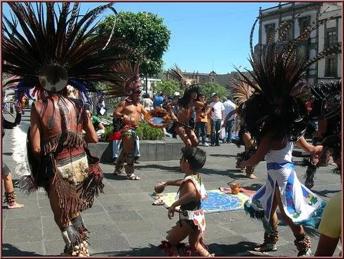 Danzantes Aztecas - an album on Flickr