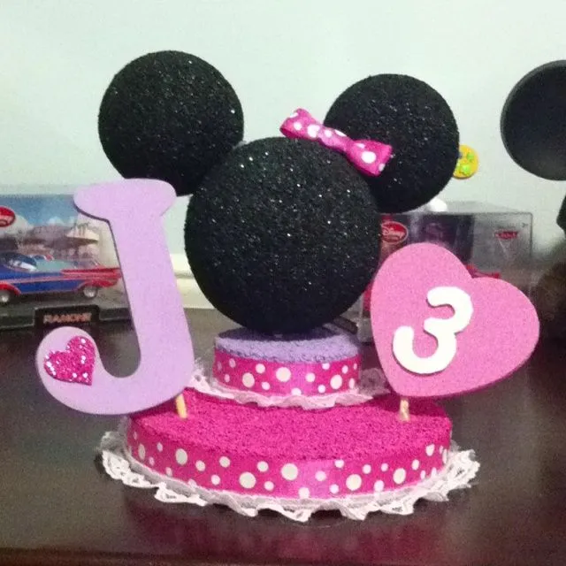 Daughters 3rd birthday centerpiece | Minnie Mouse 1st birthdayy ...