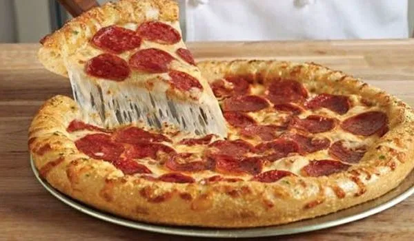 Deal: Domino's 2-Topping Large Pizza for $5.99 | Fast Food Watch