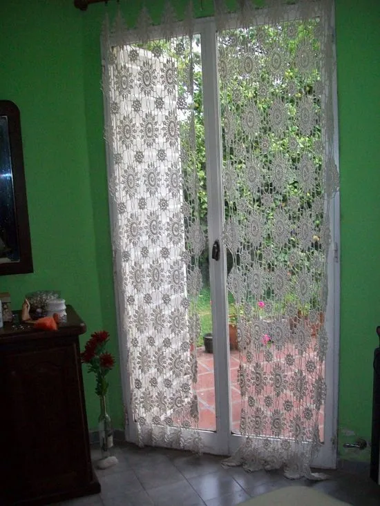 DECORA DECORA: Cortinas de ganchillo.