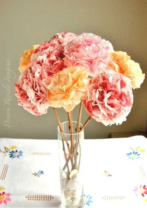 Decora Recicla Imagina …: Cómo hacer flores de papel- How to Make ...