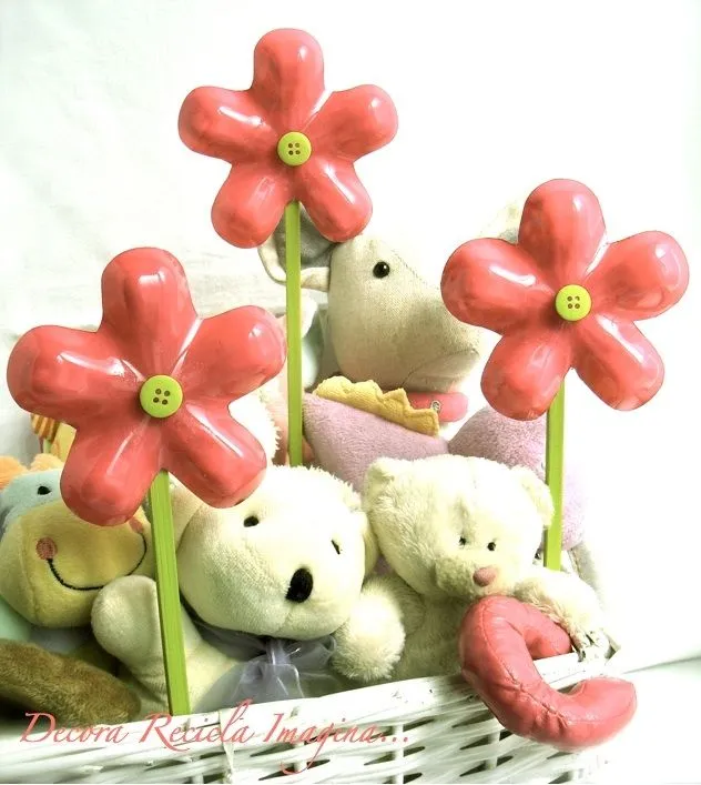 Decora Recicla Imagina …: Flores Recicladas - Upcycled Flowers