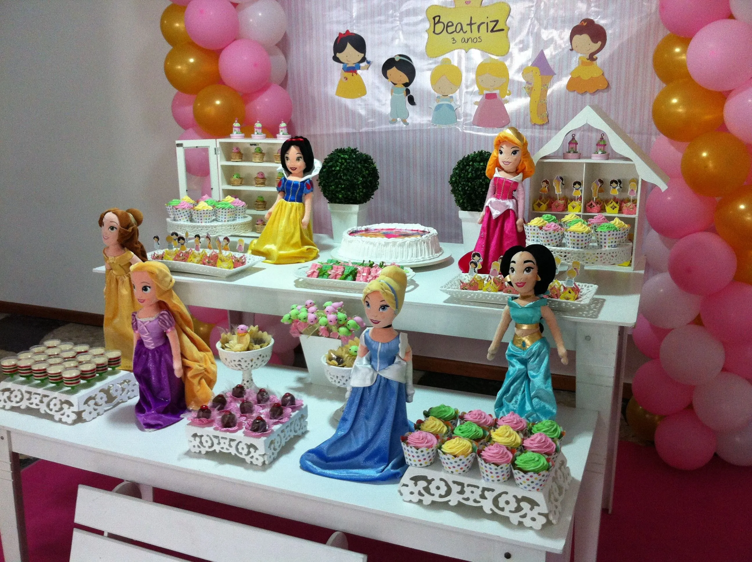 Decoração Princesas Disney | Stefany Medeiros Eventos ...