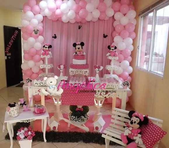 Decoração Provençal tema Minnie Rosa, montado apenas com uma mesa ...