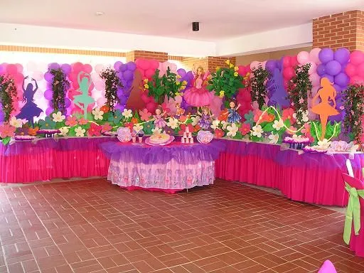 barbie-princesa-y-las-12-bailarinas-24 | decoraciones "Dibujos y ...