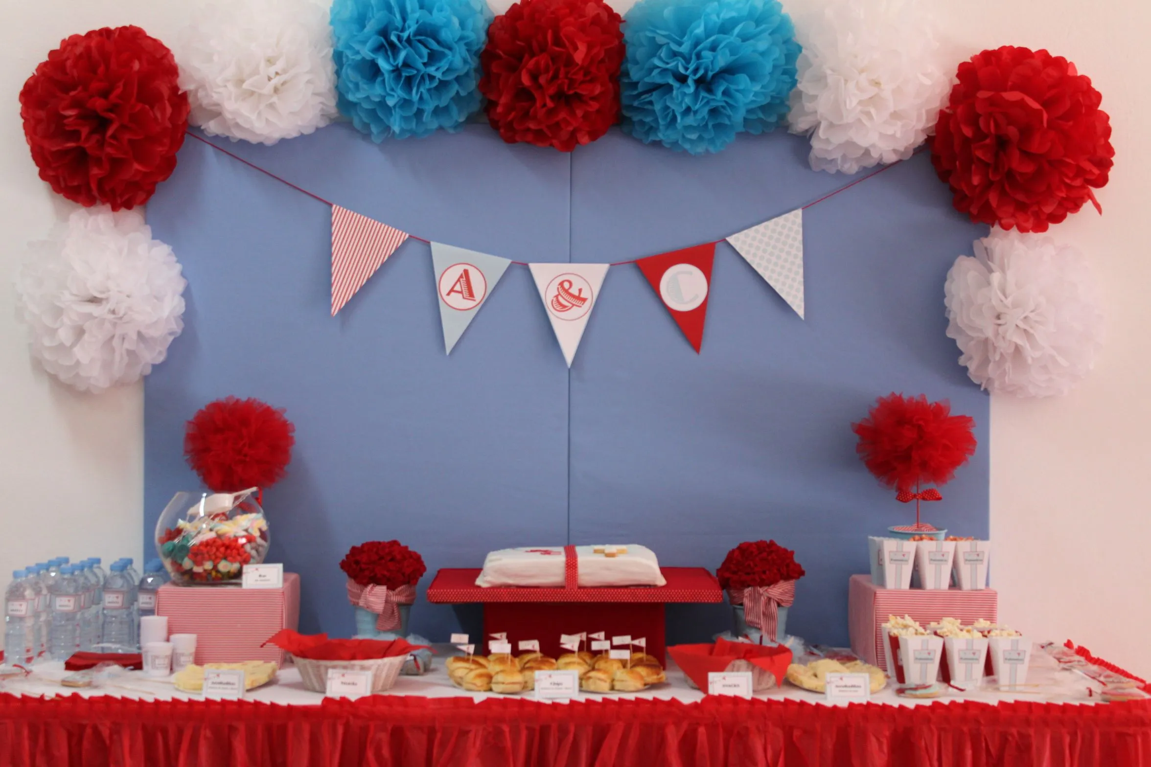 decoración de mesas para comunión | Fiesta y Pasteles