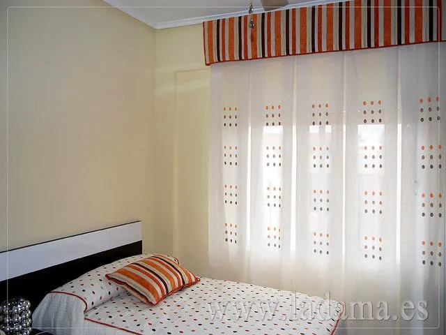 Decoración para Dormitorios Clásicos: Cortinas con Dobles Cortinas ...