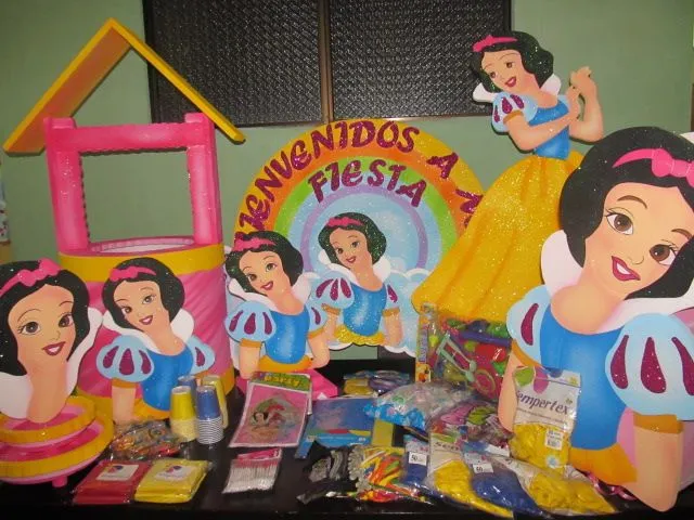 DECORACION FIESTA PRINCESA DISNEY BLANCA NIEVES | Decoracion ...