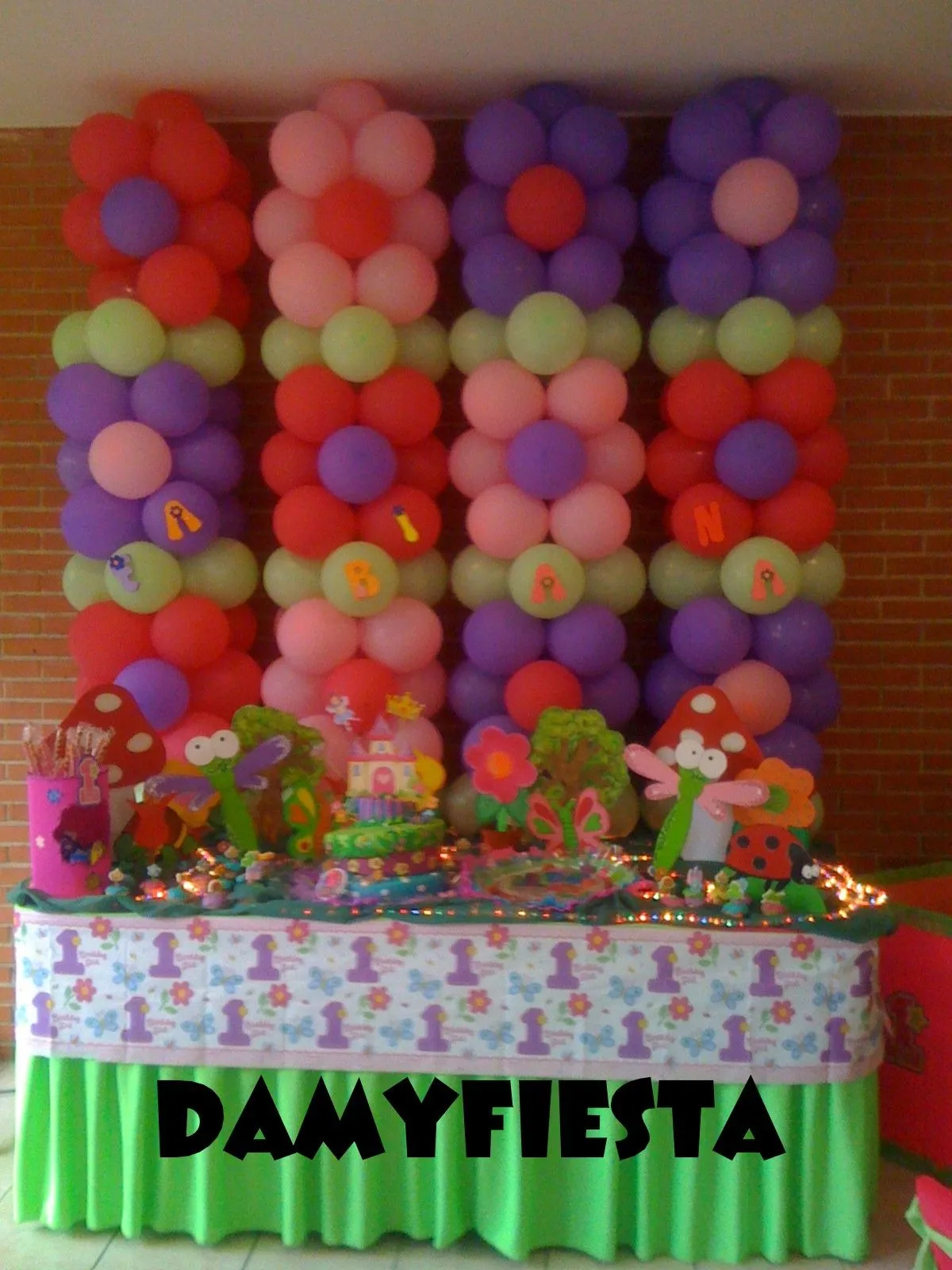 Decoracion de flores y mariposas para fiesta infantil - Imageneitor