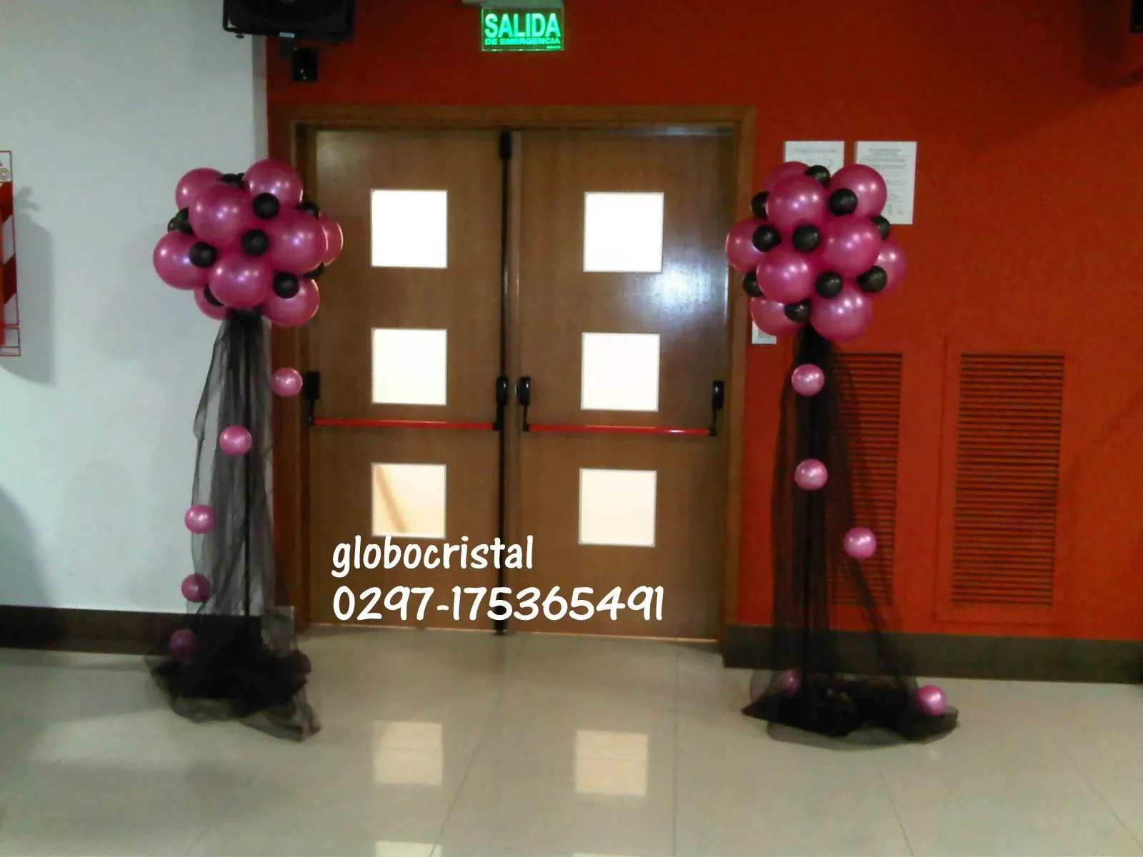 Decoración con globos y tul - Imagui