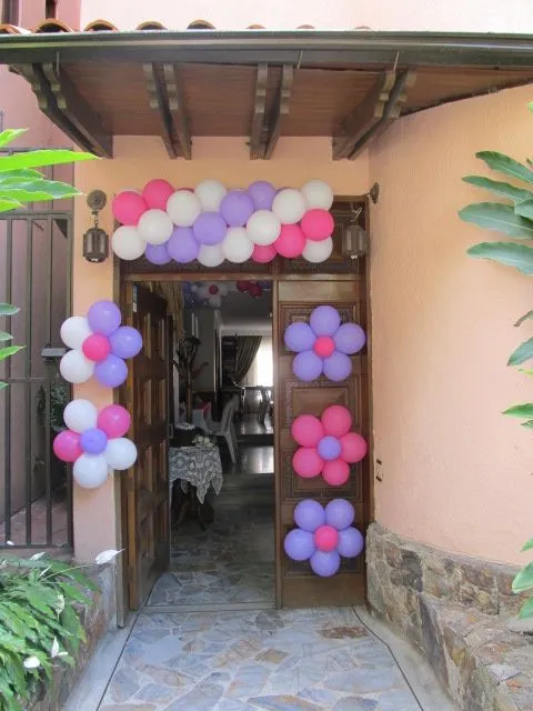 DECORACION CON GLOBOS PARA PRIMERA COMUNION 1 | Fiestas infantiles ...