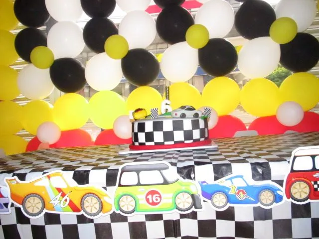 DECORACION CON GLOBOS HOT WHEELS MEDELLIN | Decoracion fiestas ...