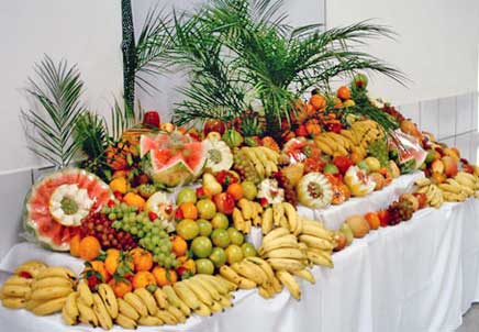 Fotos de mesas de frutas decoradas - Imagui