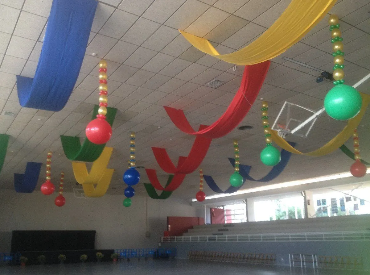 decoración con telas y globos - Giramón : Giramón