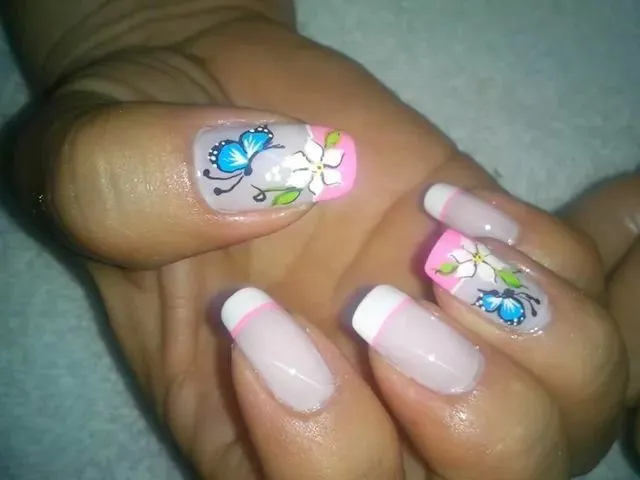 Decoracion de uñas | decoracion de uñas de mariposas | Pinterest