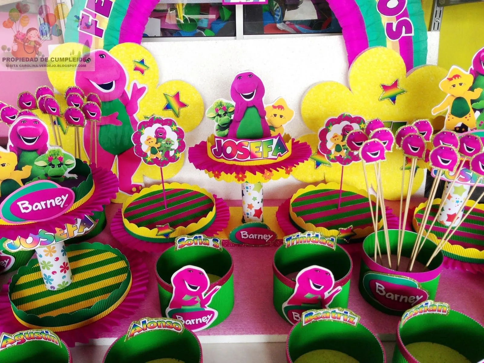 DECORACIONES INFANTILES: barney