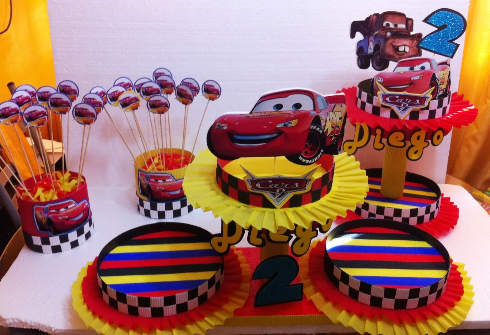 DECORACIONES INFANTILES: CARS 2