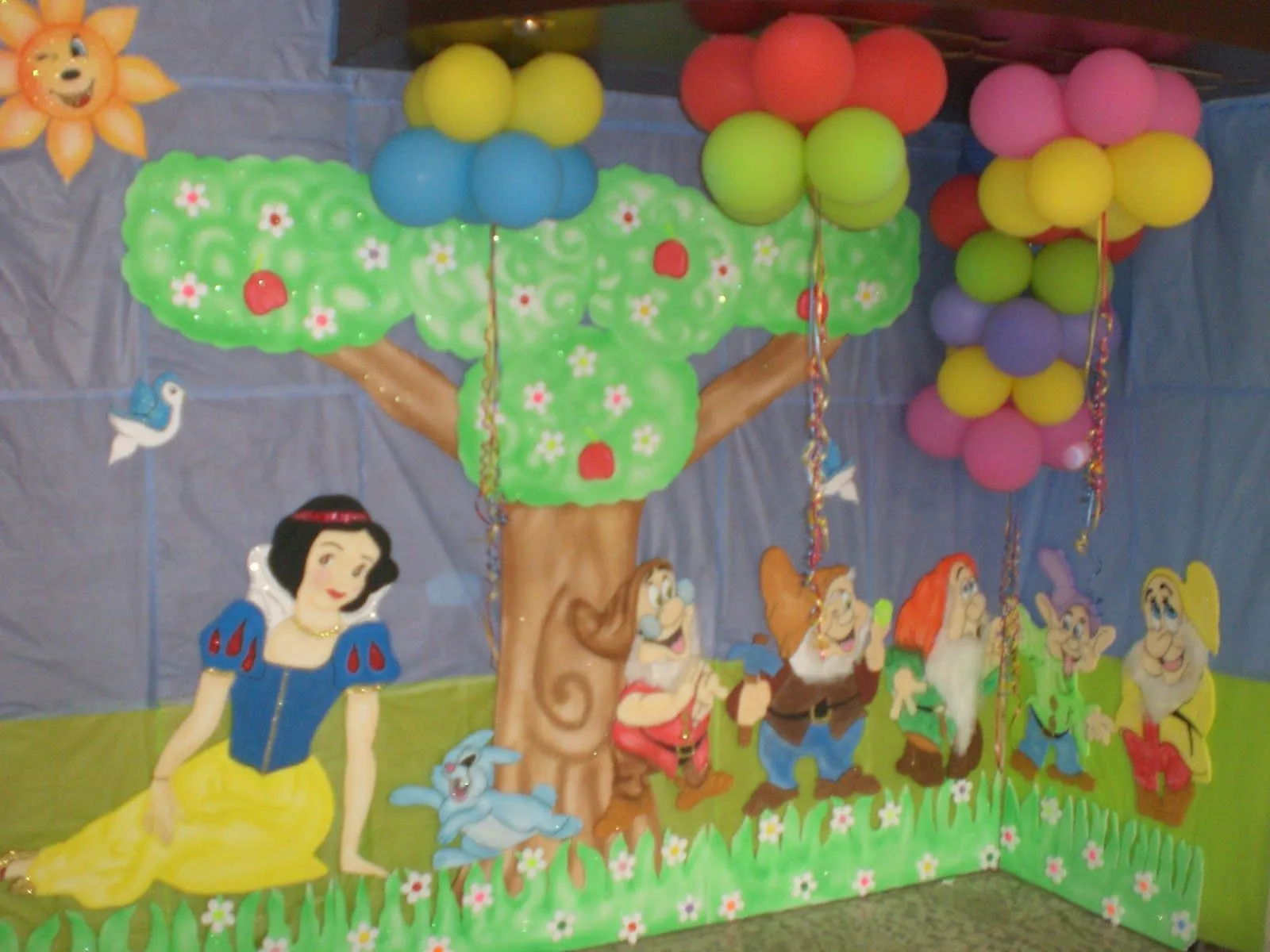 DECORACIONES INFANTILES: Decoración de Blanca Nieves