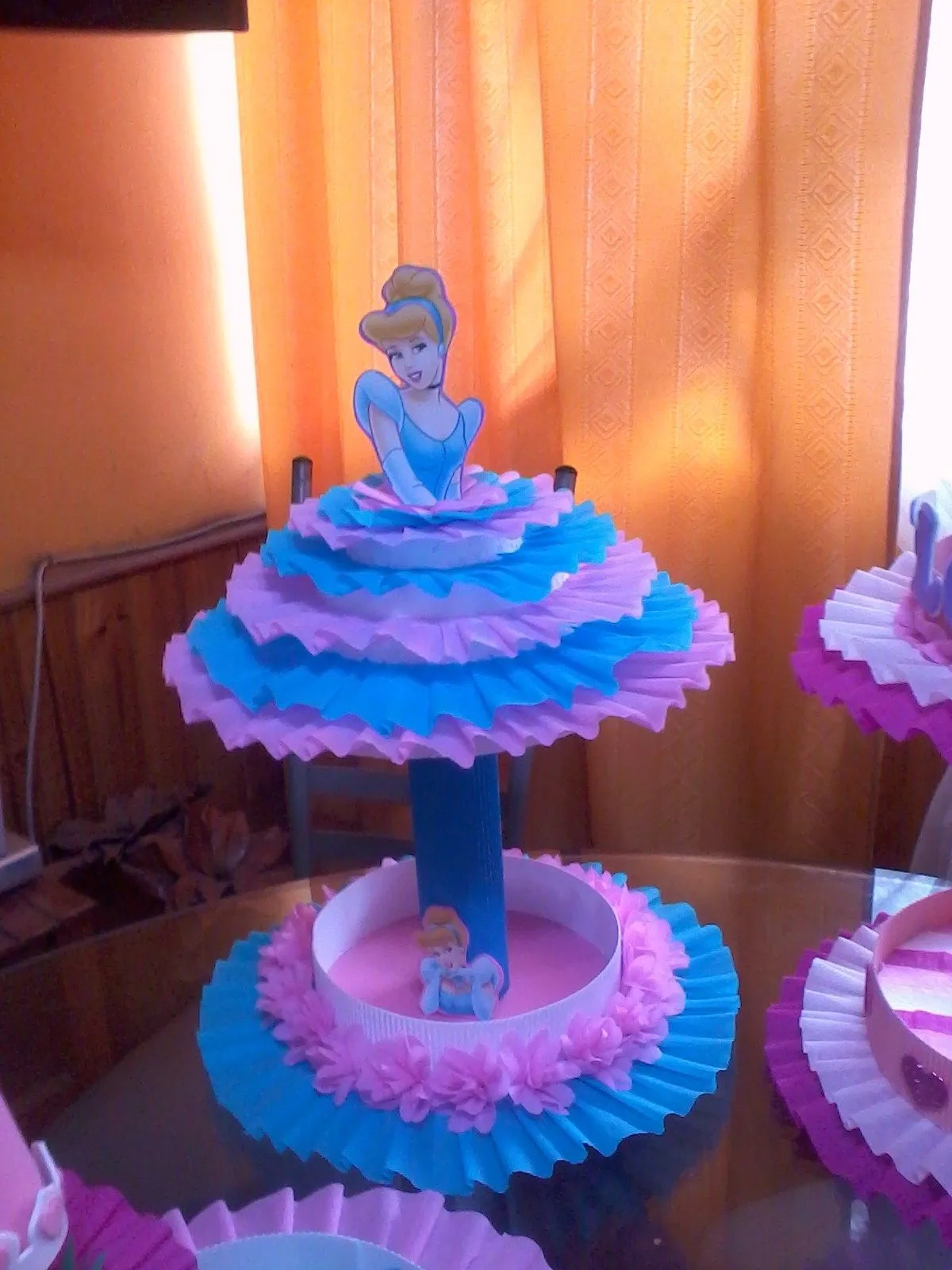 DECORACIONES INFANTILES: VESTIDO PRINCESA CENICIENTA