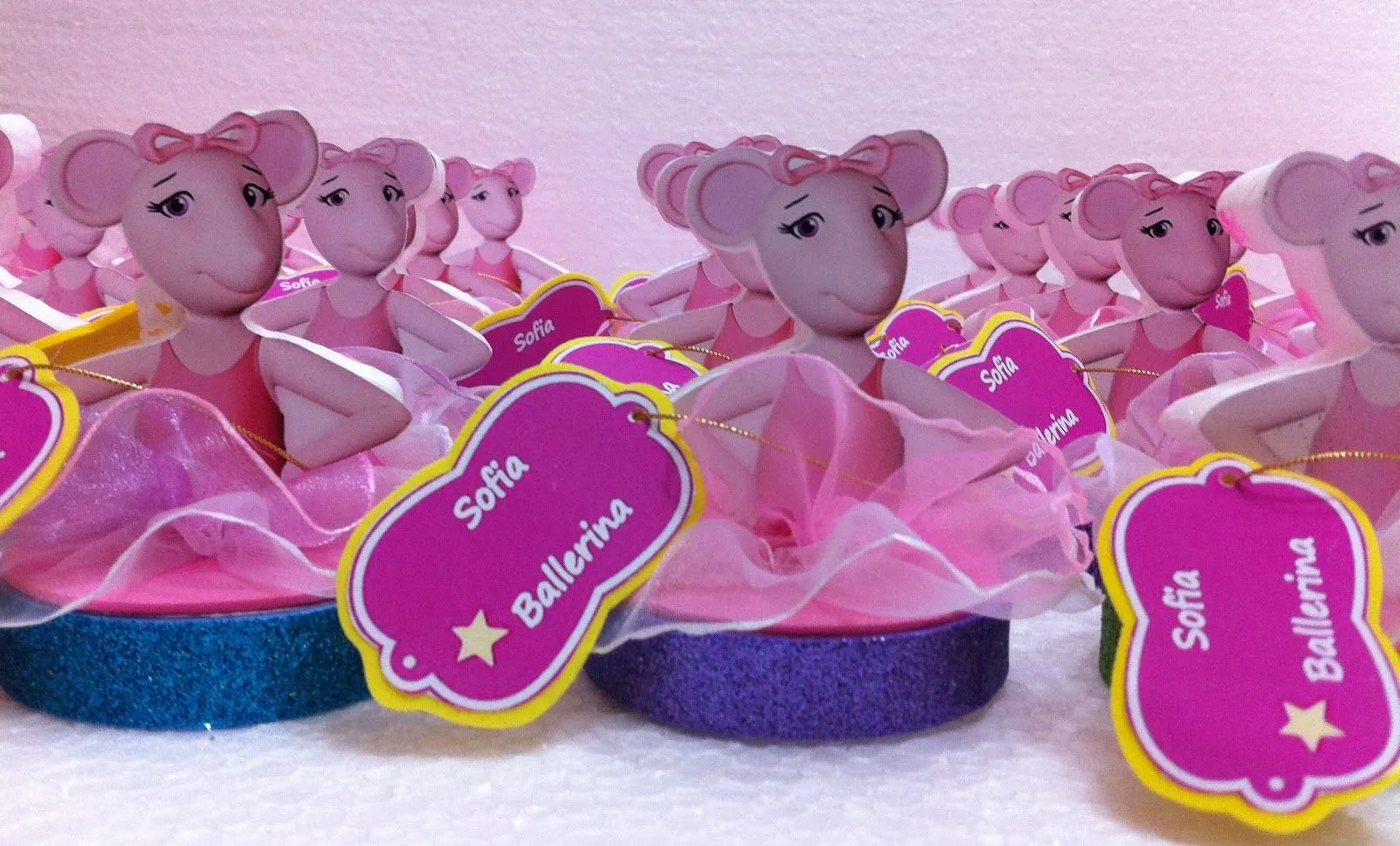 DECORACIONES INFANTILES: SOUVENIR O RECUERDITOS DE ANGELINA BALLERINA