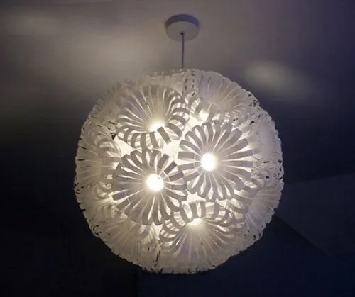 Decorando con material reciclado: plástico de botellas | Bricolaje ...