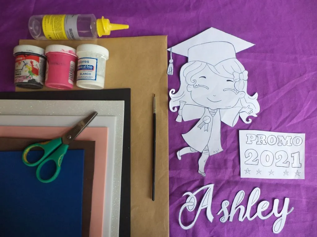 Como decorar un folder manila para un graduando / How to decorate a manila  folder for a graduate (ESP/ENG) — Hive