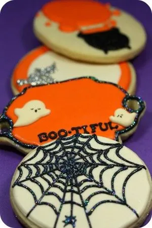 Decorating Cute Halloween Cookies | Sweetopia