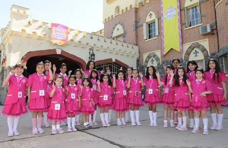 Dejuguetes: Ganadoras a Escuela de Princesas Barbie