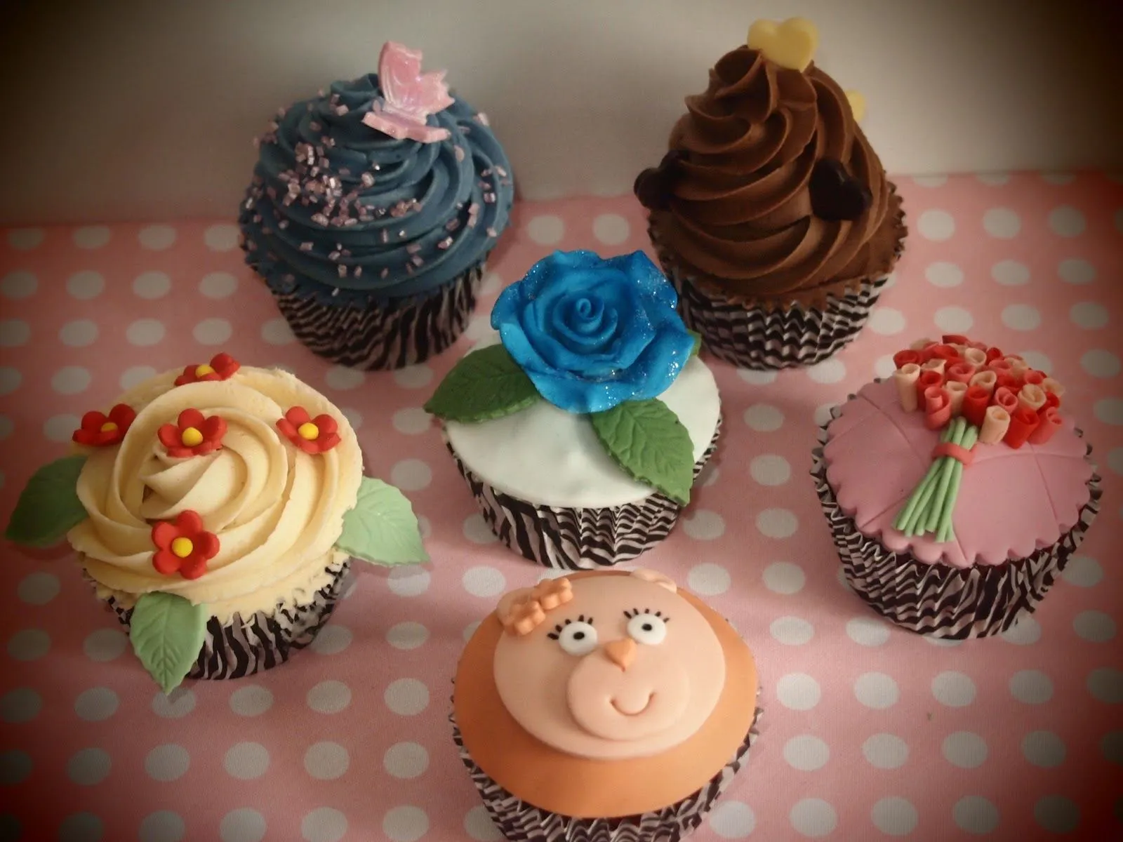 Las Delicias de TATIANA CAKES: CURSO DE CUPCAKES Y TARTAS DECORADAS