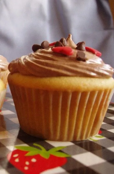 Las delicias del buen vivir: ¡Cupcakes de Vainilla rellenos de ...