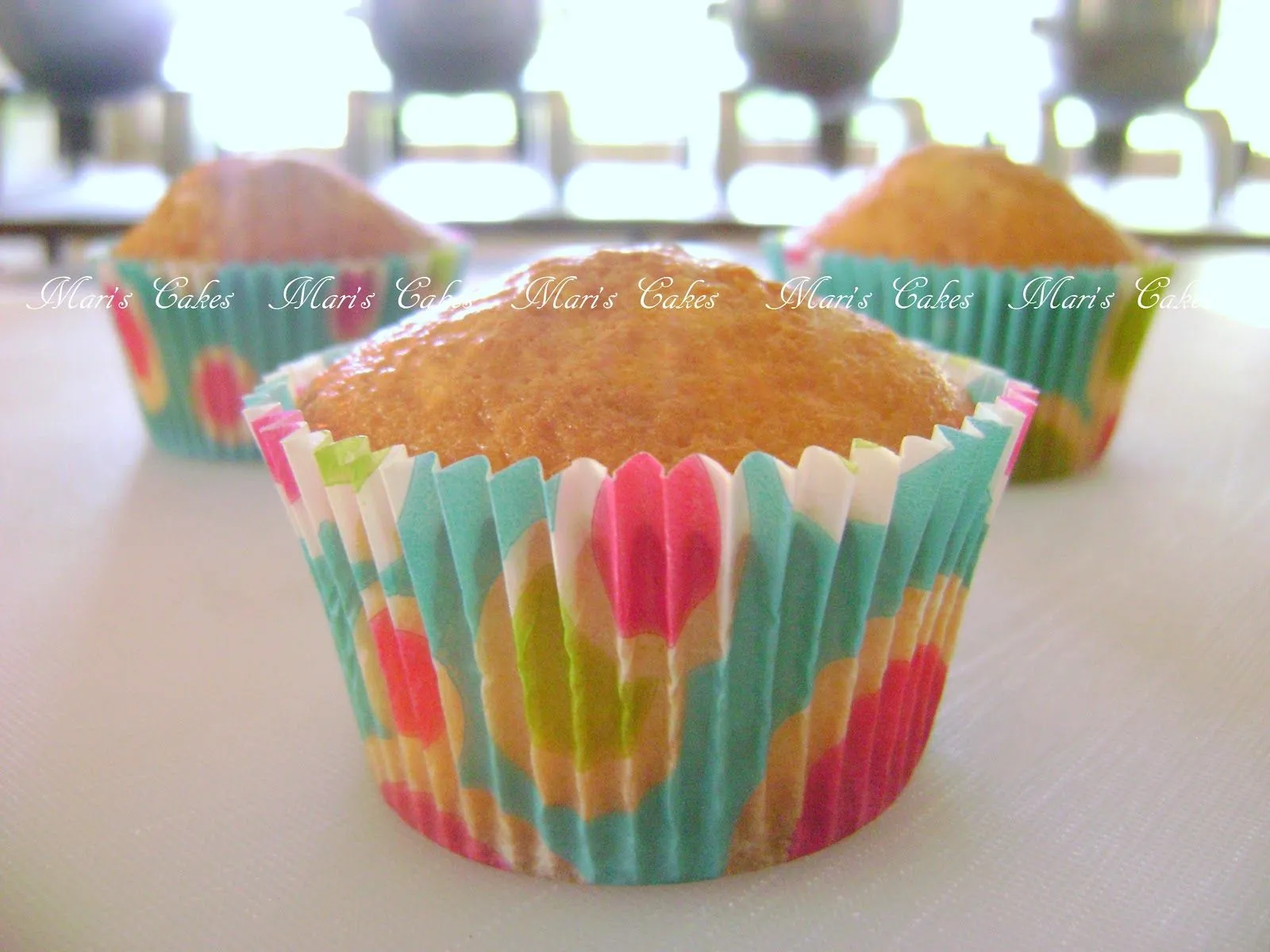 Delights and Wisdom: My baking tip of the day: Cupcake Liners ...