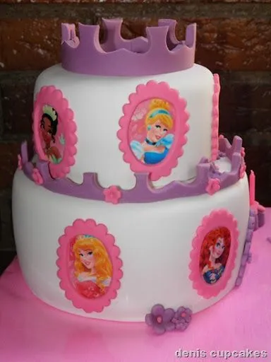 deni´s cupcakes: TARTA PRINCESAS