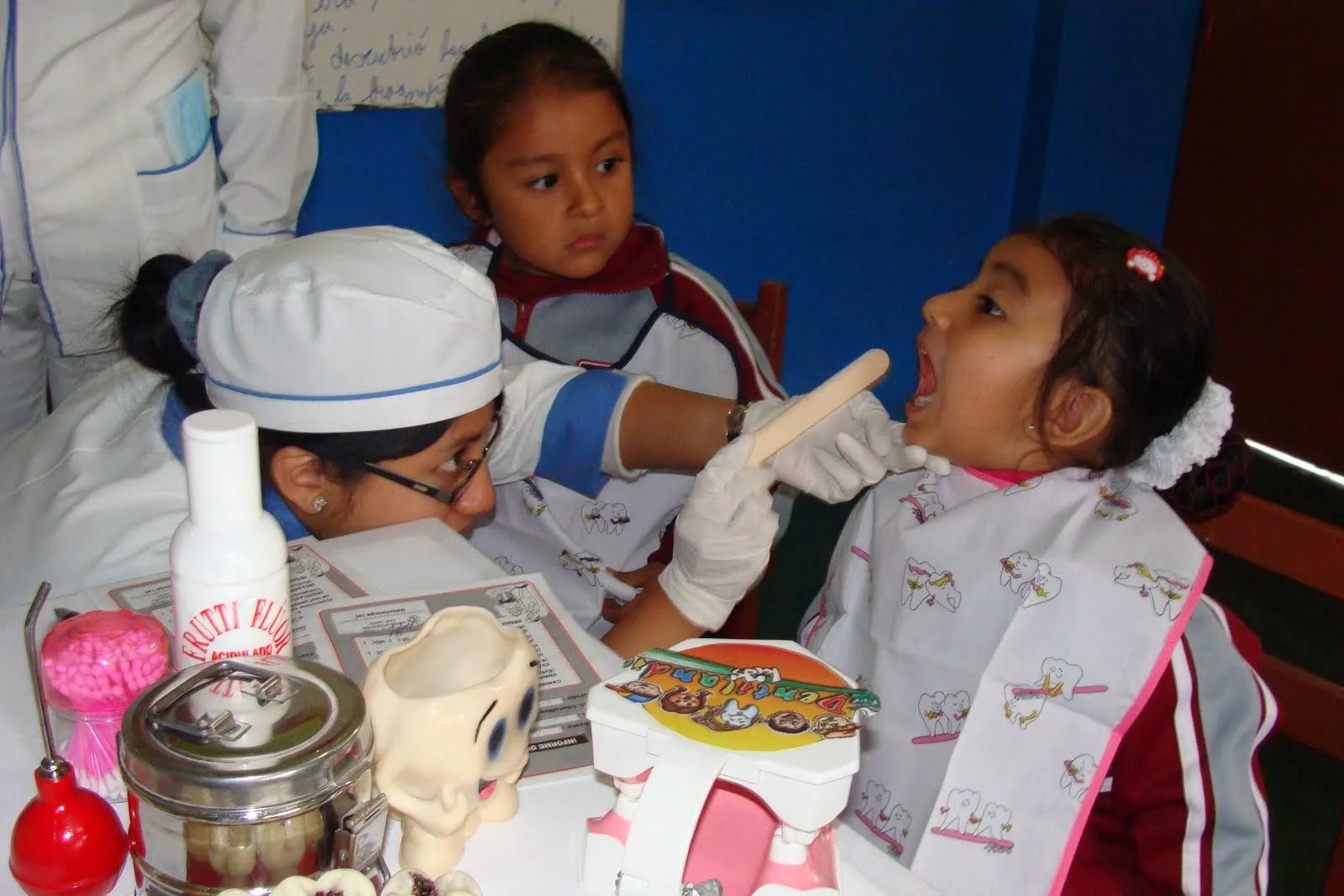 Dentilandia Kids: LAS ODONTOLOGAS DE LA CLINICA ODONTOPEDIATRICA ...