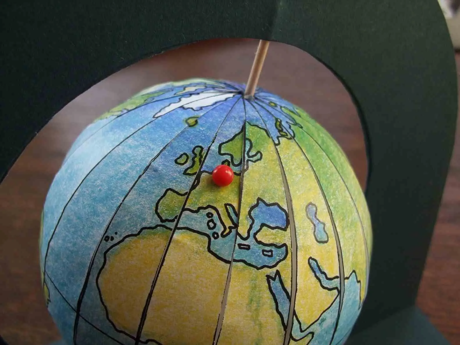 Der Astronomiekoffer - Erde | Maqueta de la tierra, Manualidades, Como  hacer un globo