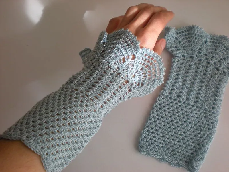 Des nouvelles manchettes au crochet / Mangas de ganchillo - Le ...