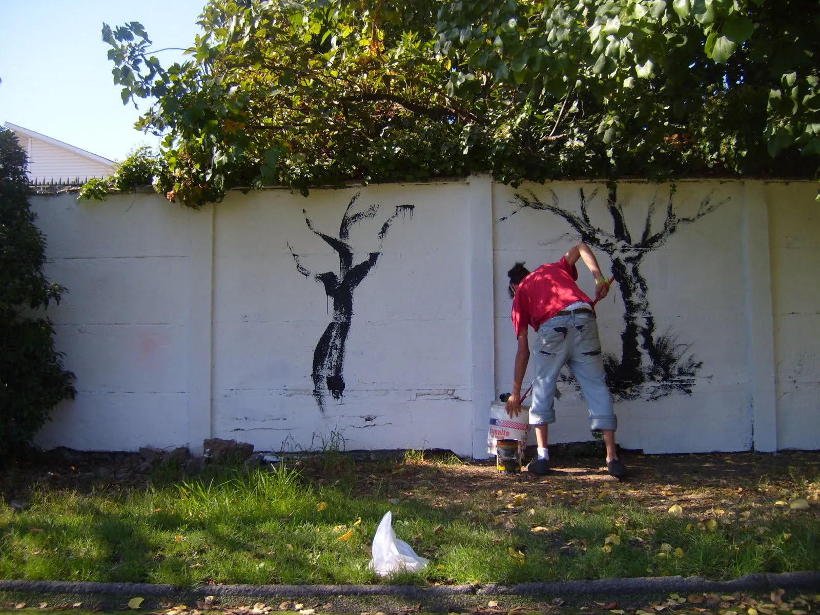  ... desafios que consistia en dibujar un arbol con en escobillon y hacerlo