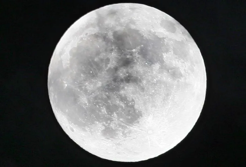 Descubre Tu Mundo : Imagen de la semana: espectacular Luna en HD