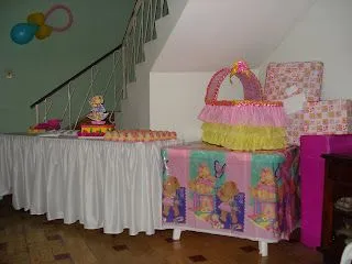 si deseas una decoracion sencilla para un baby shower sencillo mira ...