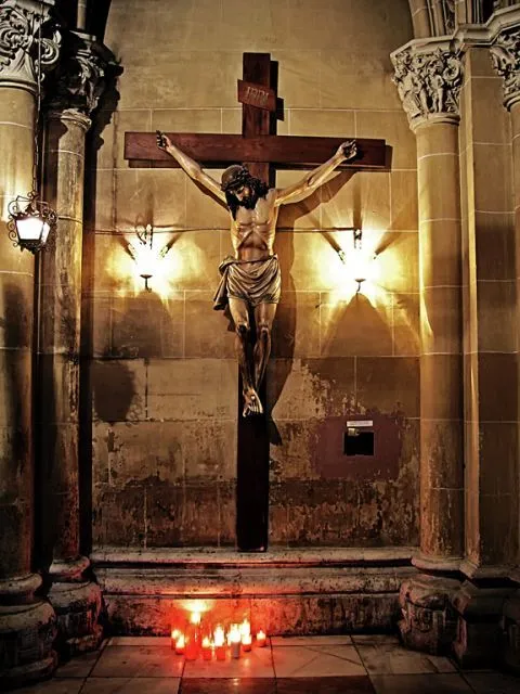 Detalles de la Iglesia del Sagrado Corazón de Jesús...INTERIOR ...