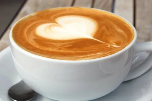 No sabes cómo dibujar con la espuma del café? Aquí te enseñamos a ...