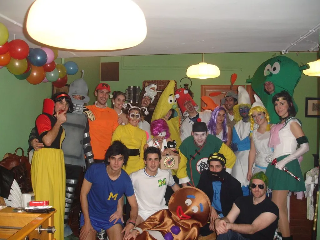 Disfraces de dibujos animados caseros - Imagui