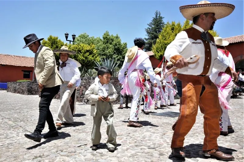 DIFUNDEN ARRIEROS DE SAN FRANCISCO XOCHICUAUTLA SU TRADICIONAL DANZA -  Sistema Mexiquense de Medios Públicos