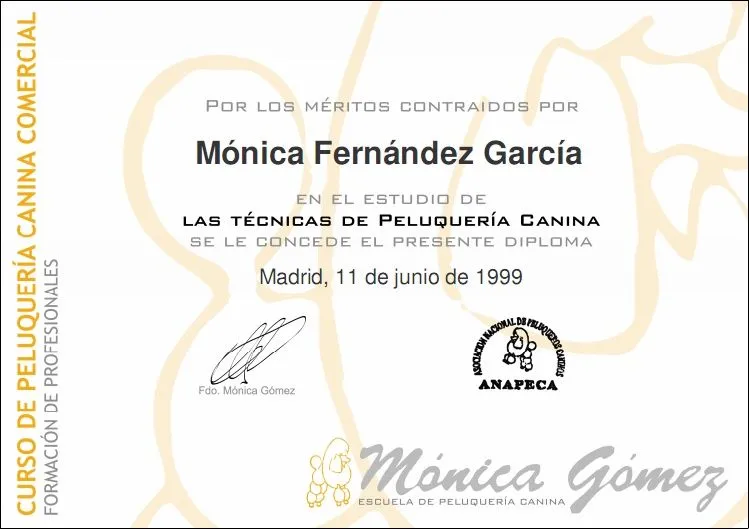 Diploma de Peluquera Canina de Mónica Fernández en Torrevieja