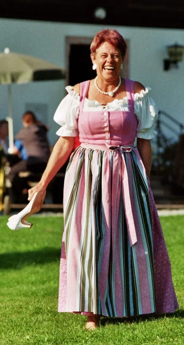 Dirndl, el traje típico austríaco (para mujer) | Vienayyo