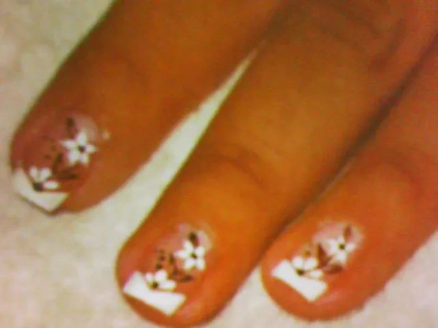 Belleza y Manicure: agosto 2011